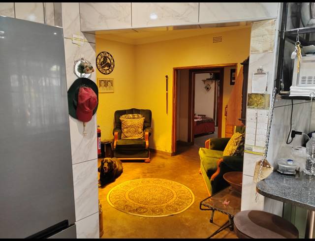 3 BEDROOM FREESTANDING FOR SALE IN BOKSBURG CENTRAL